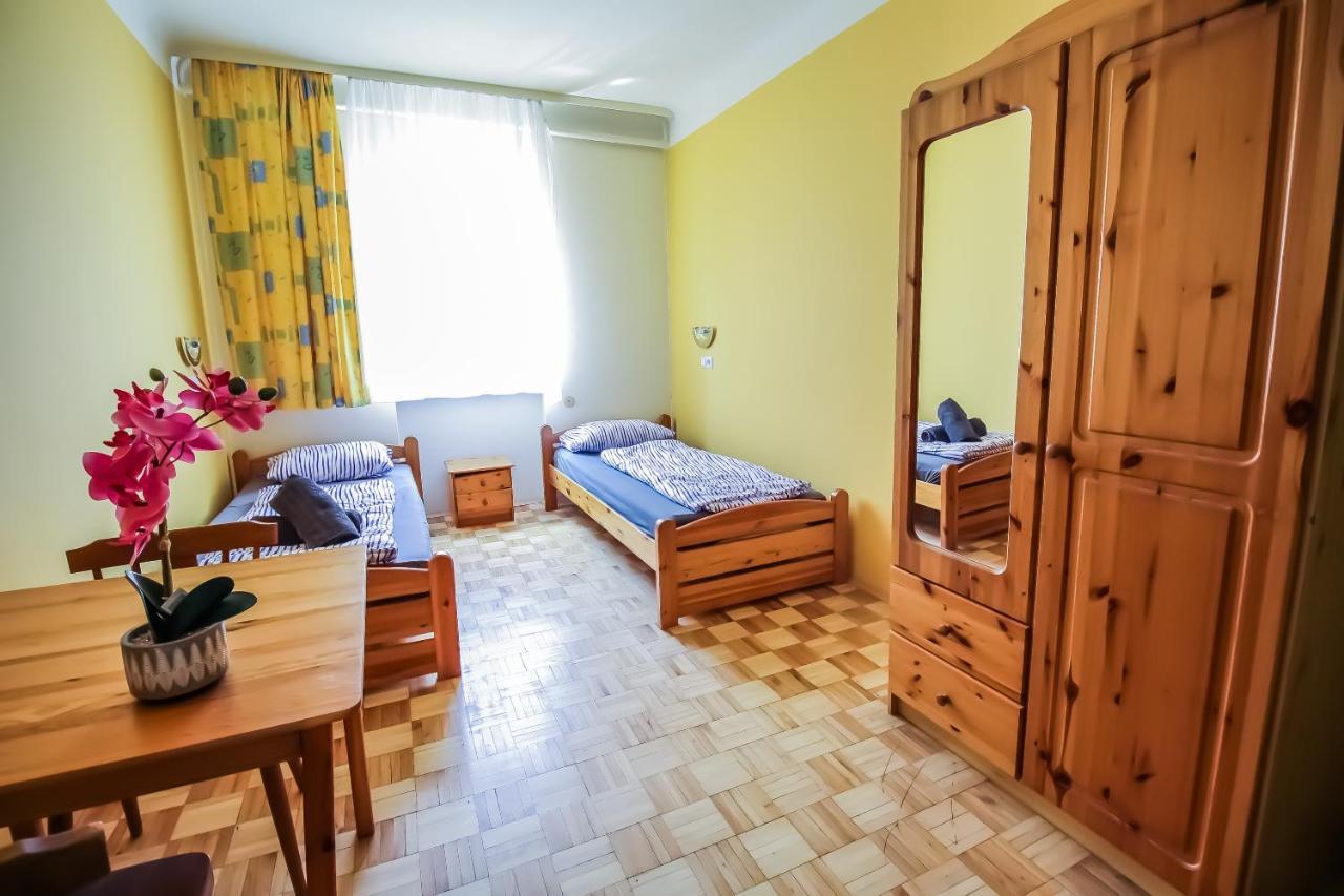 Economic 2Sb Apartment In Lively Area Vídeň Exteriér fotografie
